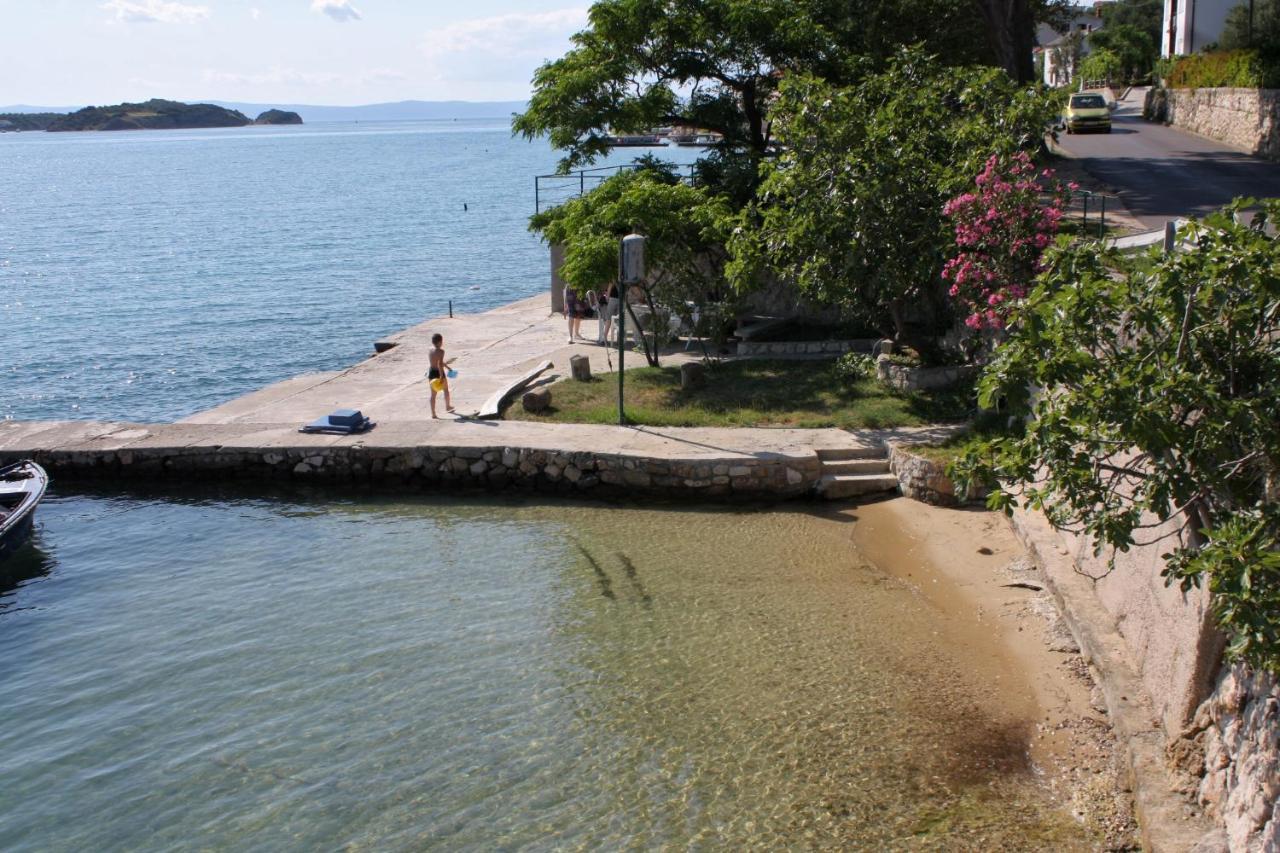 Apartments And Rooms By The Sea Supetarska Draga - Gornja, Rab - 11579 Экстерьер фото
