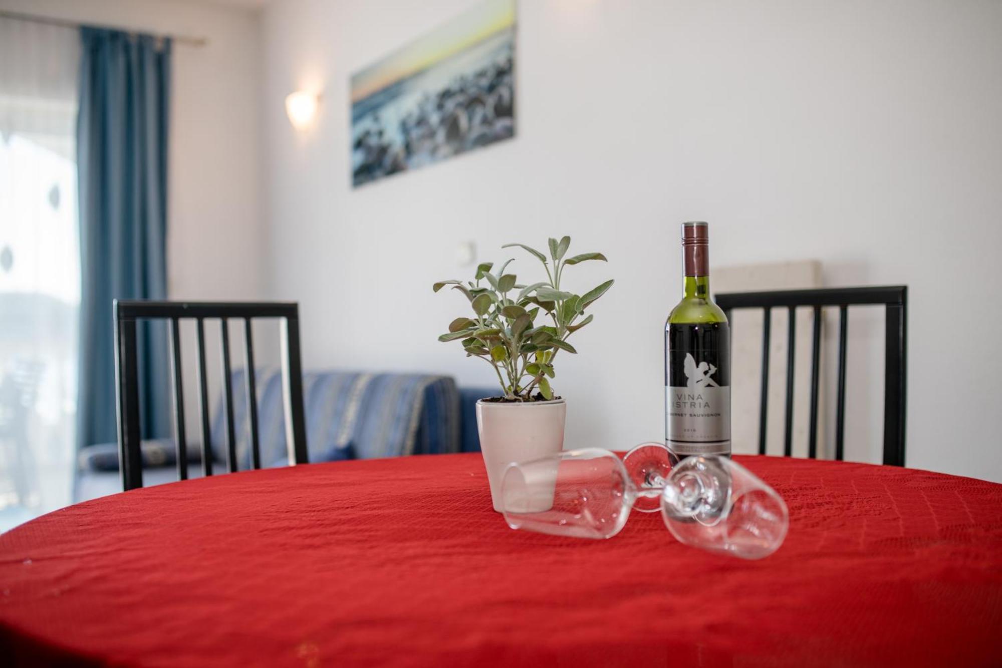 Apartments And Rooms By The Sea Supetarska Draga - Gornja, Rab - 11579 Номер фото
